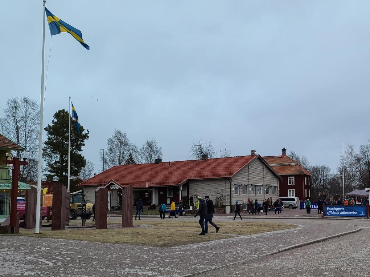Vasaloppsmalet - Hostel Mora - Malkullans Vandrarhem ภายนอก รูปภาพ