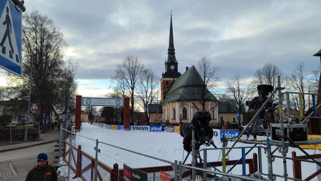 Vasaloppsmalet - Hostel Mora - Malkullans Vandrarhem ภายนอก รูปภาพ